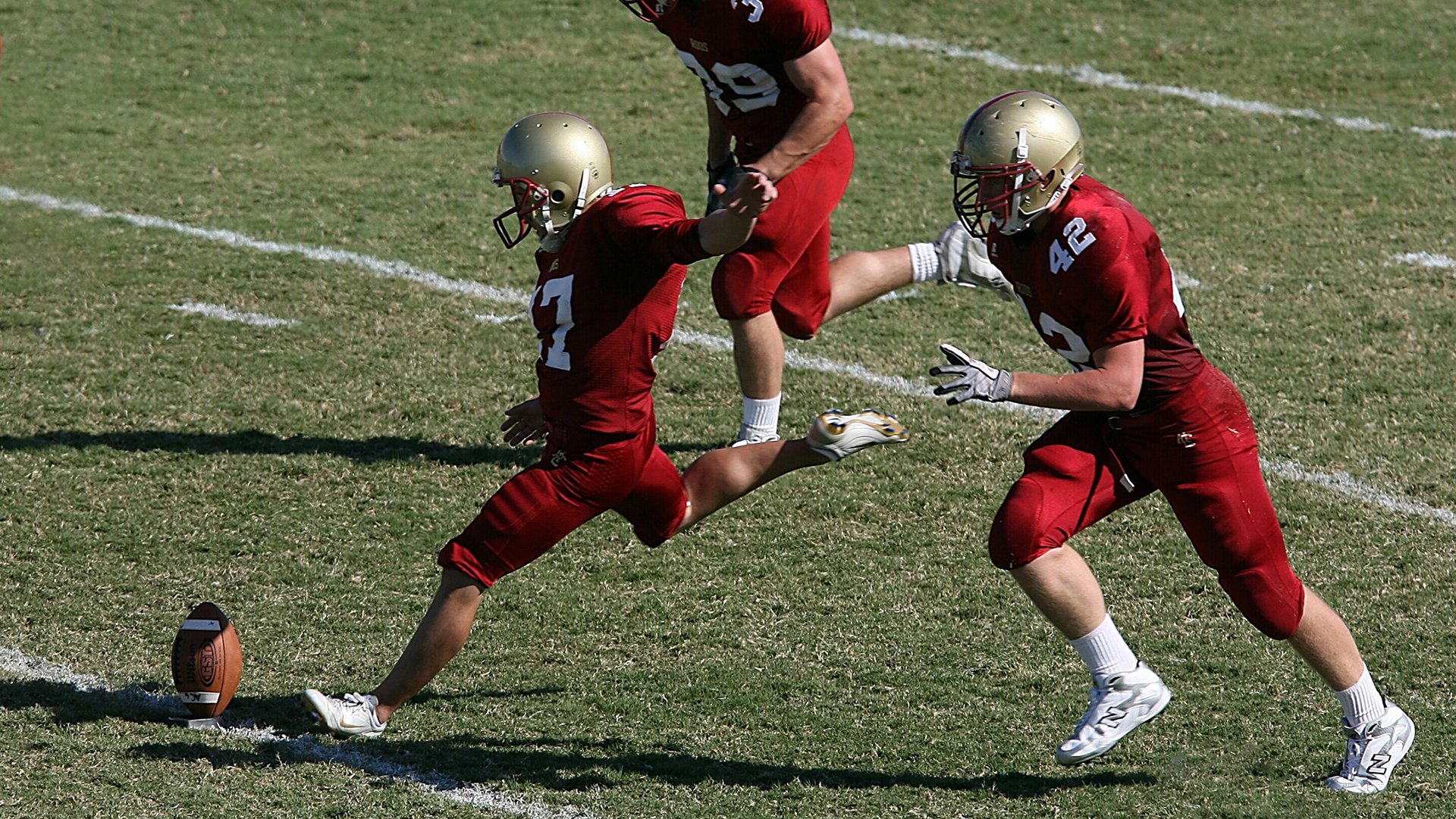 开云体育彩票开云体育福利-足球俱乐部青年梯队建设成果显著，足球俱乐部梯队选拔
